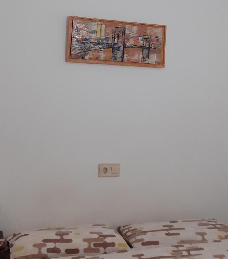 Habitación Doble Privada en Figueres Exterior foto