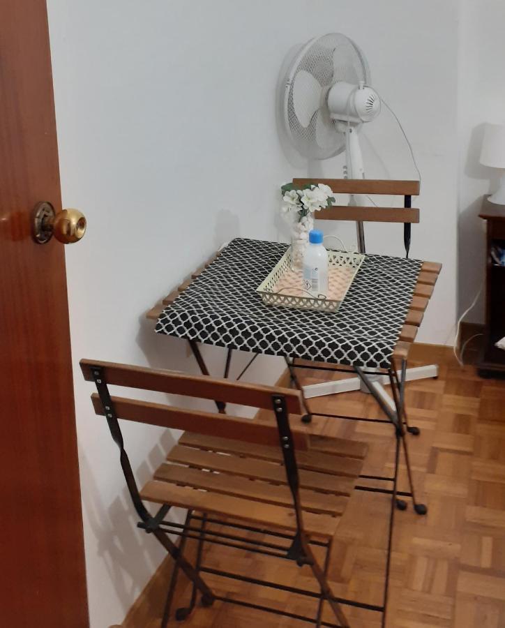 Habitación Doble Privada en Figueres Exterior foto