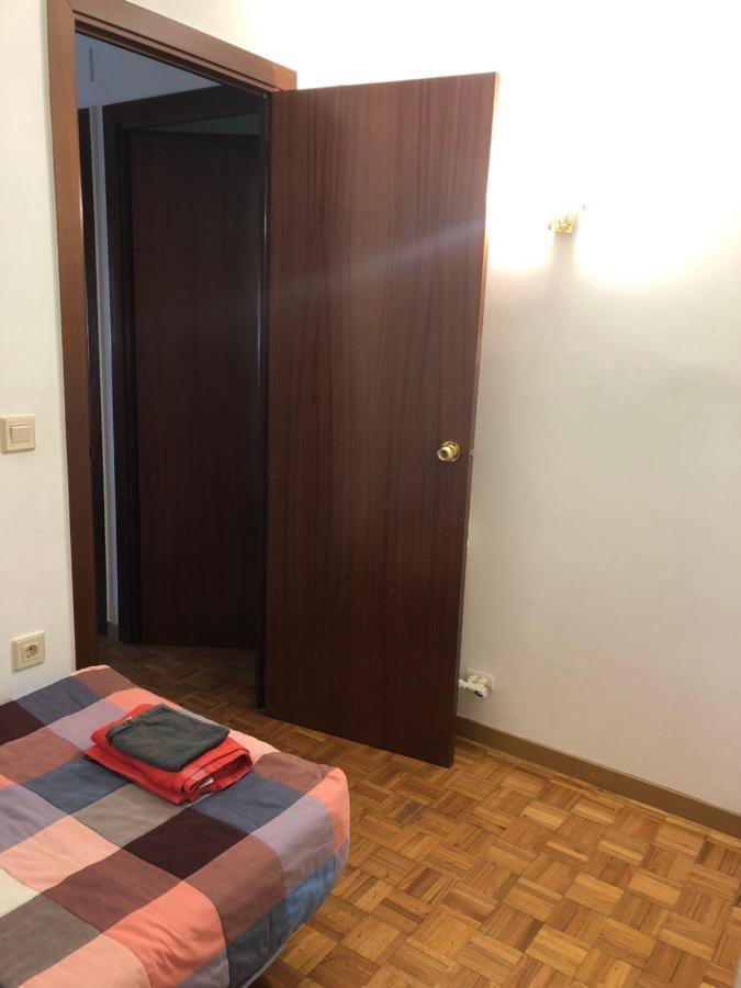 Habitación Doble Privada en Figueres Exterior foto